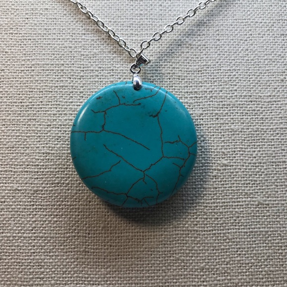 Brand New Round Turquoise Pendant - Picture 5 of 8